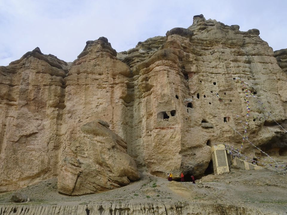 Chooser Cave also known as sky cave of Uppser Mustang