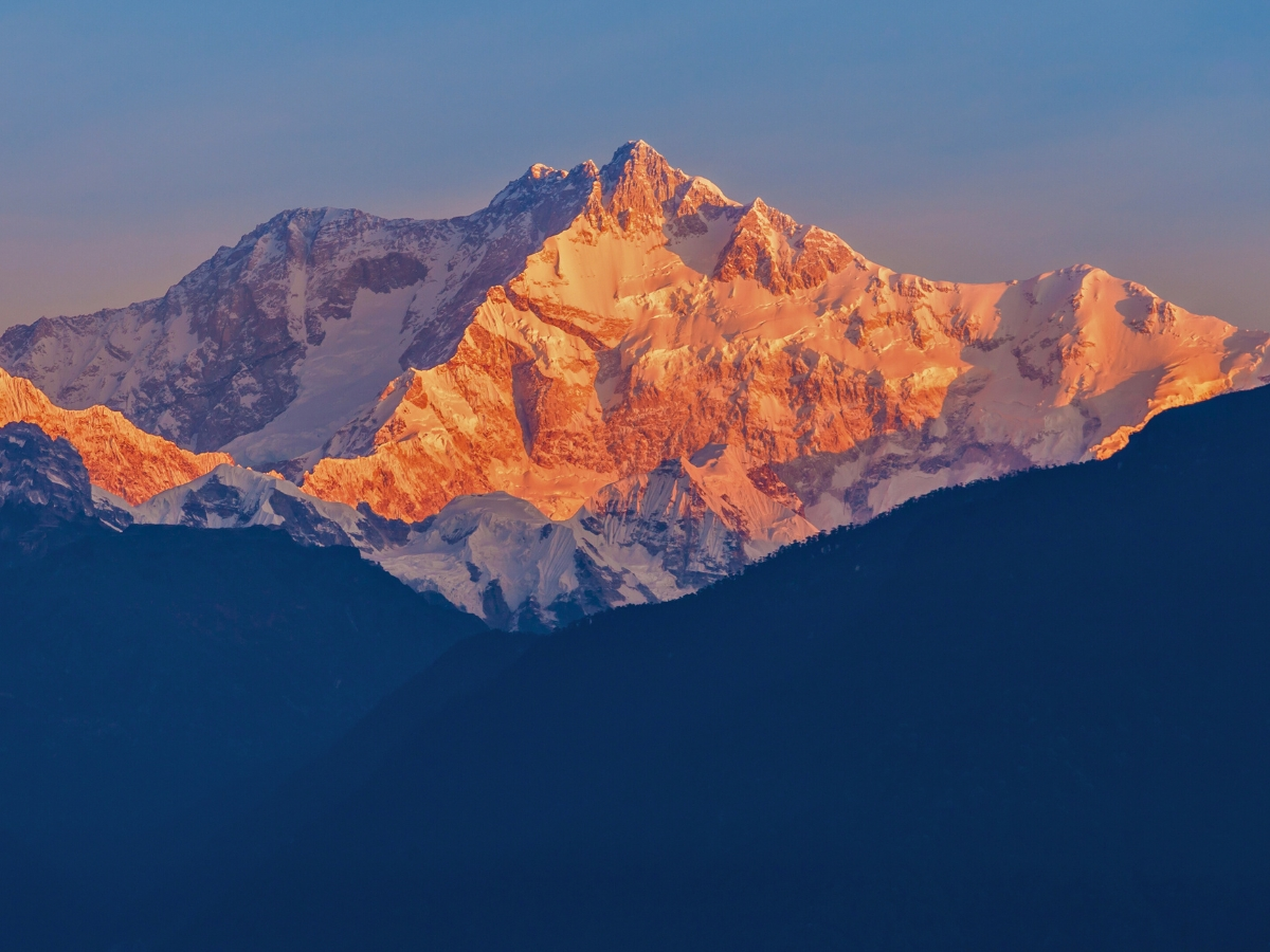 mount kanchenjunga